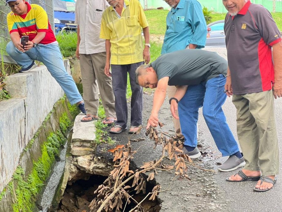 大都会封面副文/加影甘榜双溪旦卡斯出现5个危险的路洞