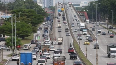 市厅回应居民反对展开工程   “高架桥获发展准证”