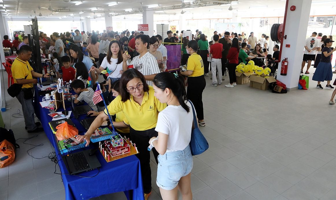 大都会/封面/礼仁艾美娜华小开放日／10图