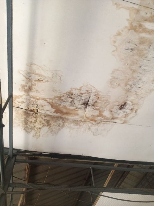 大都会封面/迪莫路小贩中心将拆重建