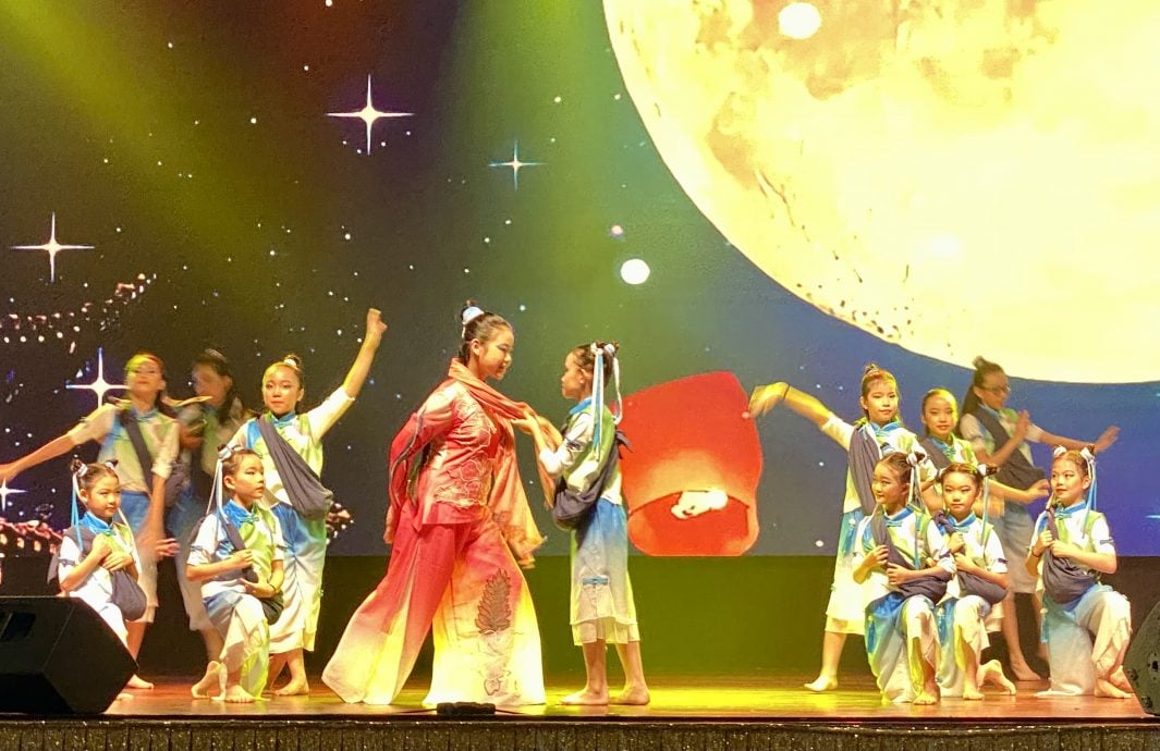 大都会/巴生县华小第六届中华民族舞蹈观摩赛  兴华夺冠  班A居亚