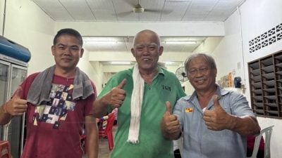 村长揾食 | 板厂村“三奇”老牌餐馆   炭火炒粉 养三代人