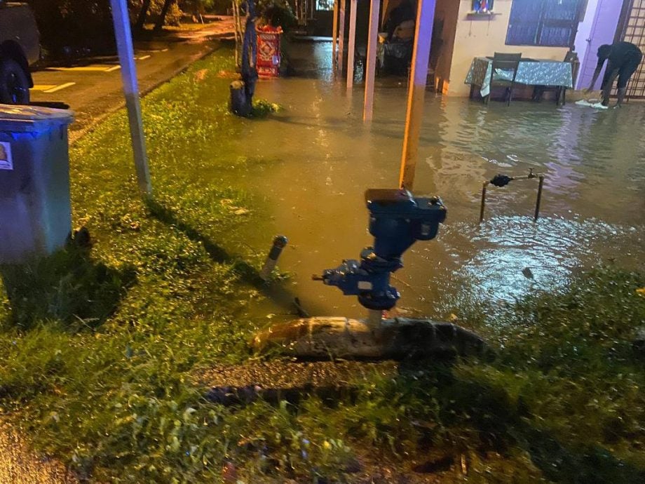 大都会/连续两天下雨，仁嘉隆政府诊所淹了，被迫停运！