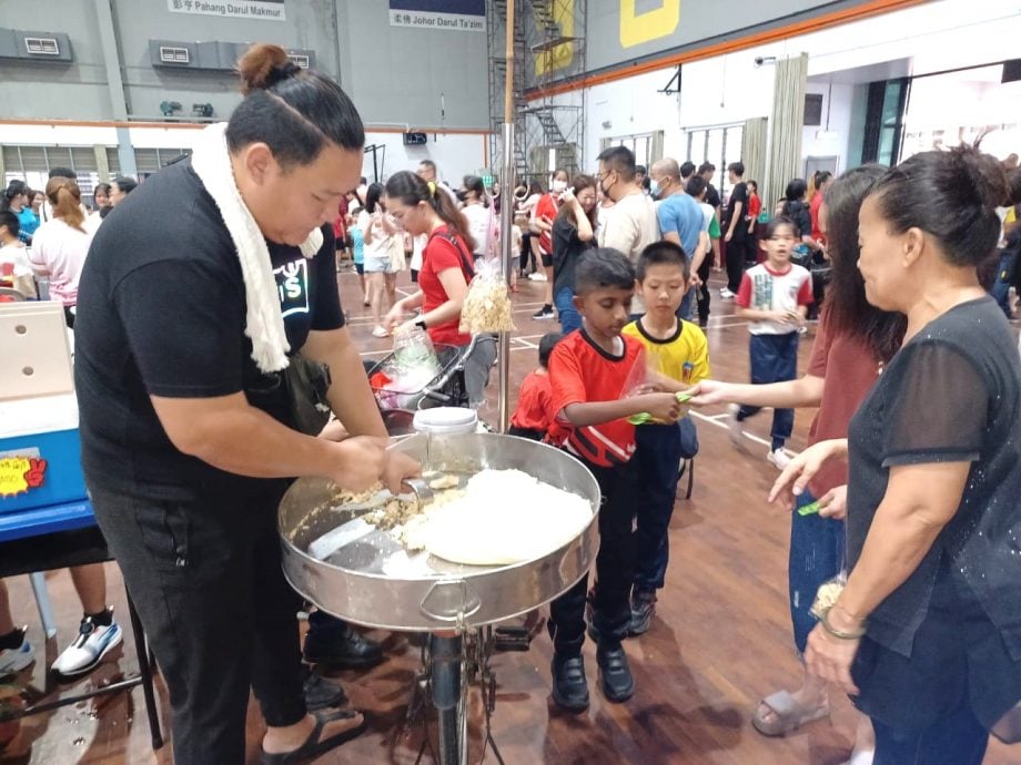 大都会/锡米山学校成功举办小小企业家义卖会,义款突破10万