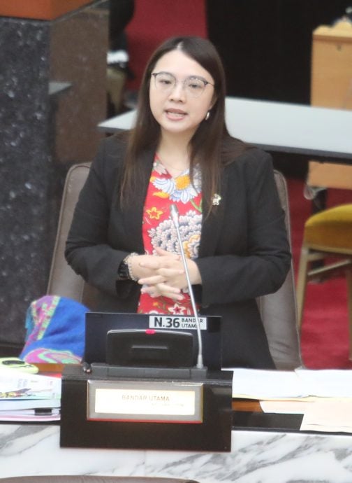 大都会/雪州议会/嘉玛莉亚：依据雪州卫生局的当前健康评估 决定要否扩大流感疫苗接种计划实施范围 