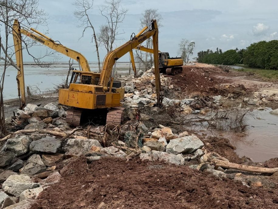 大都会/(主文)大涨潮冲破河堤 适耕庄20民宅受影响