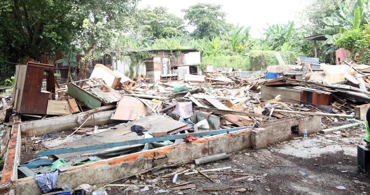 大都会/（封面主文）巴板路拆屋第四天，10人“护屋”遭逮捕