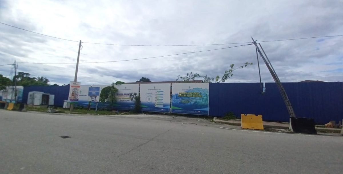 大都会（版2头）/士毛月街上新巴刹兴建工程，2026年第二季初展开