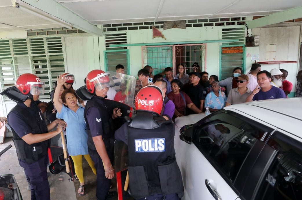 大都会（版3头）/班村巴板路拆屋冲突升级