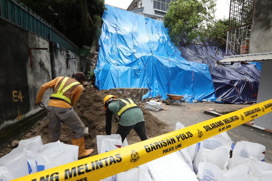 大都会：跟进友乃德花园土崩及郊外岭道路坍塌