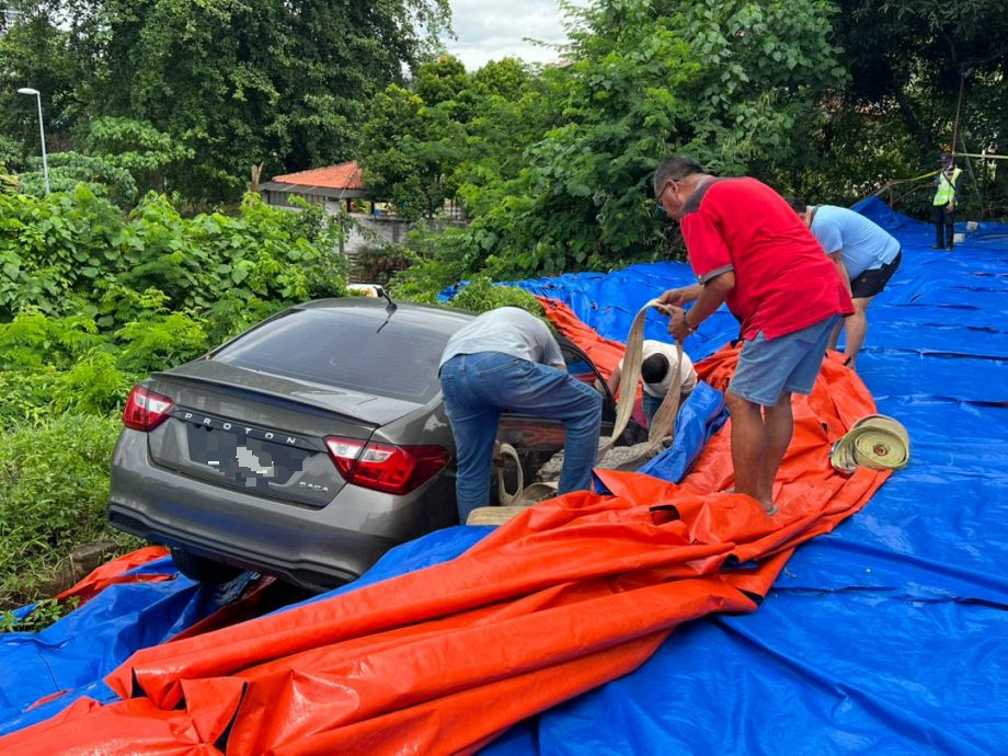 大都会：跟进友乃德花园土崩及郊外岭道路坍塌