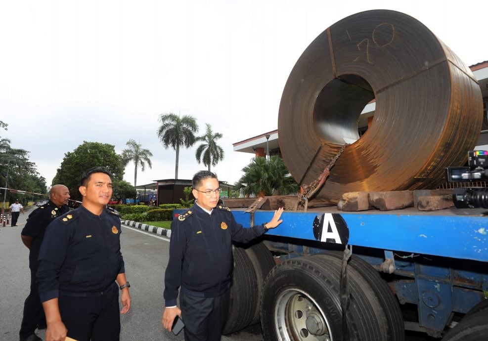 大都会/JPJ“打击超载车辆行动”