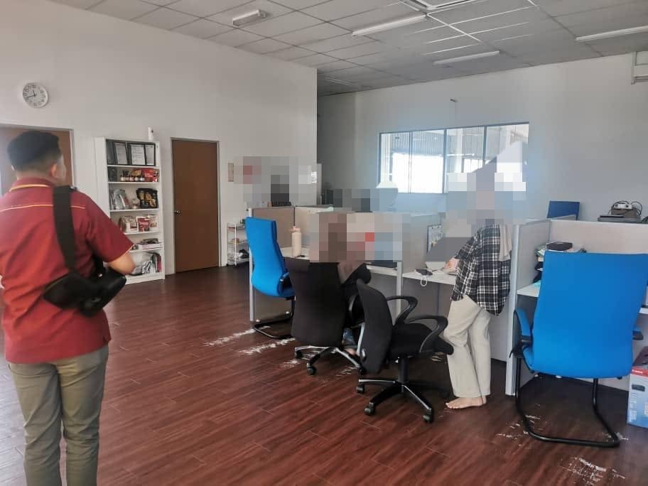 大都会/MBDK突击无牌工厂与洗车中心