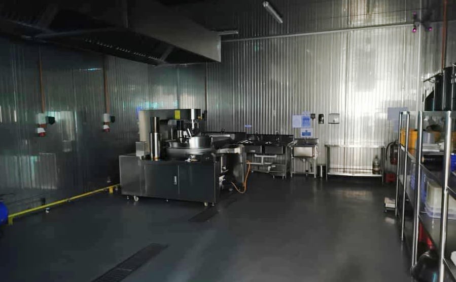 大都会/MBDK突击无牌工厂与洗车中心