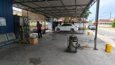 巴生市厅突击非法营业 食品厂 洗车中心接罚单