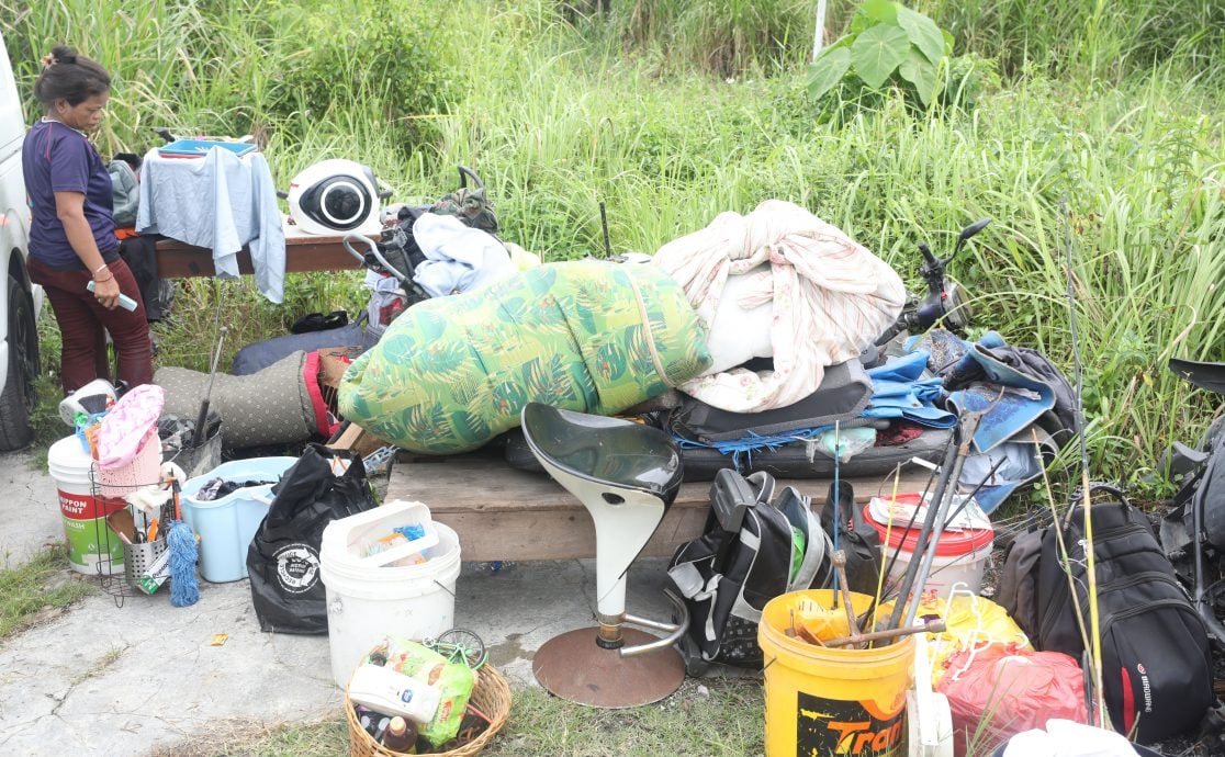 大都会/me03头/原先欲拆巴板路所有木屋 发展商最后按共识拆空屋