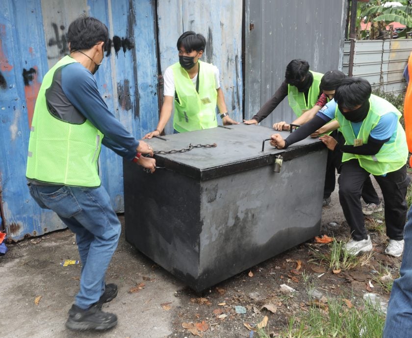 大都会/me03头/原先欲拆巴板路所有木屋 发展商最后按共识拆空屋