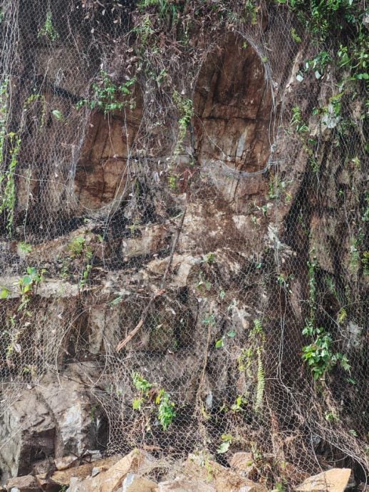 大都会/me03头/小云顶石块崩落