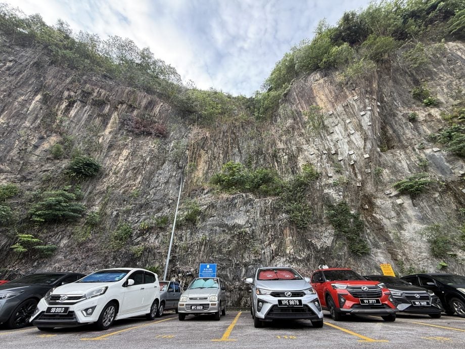 大都会/ME03头/跟进mutiara court 土崩