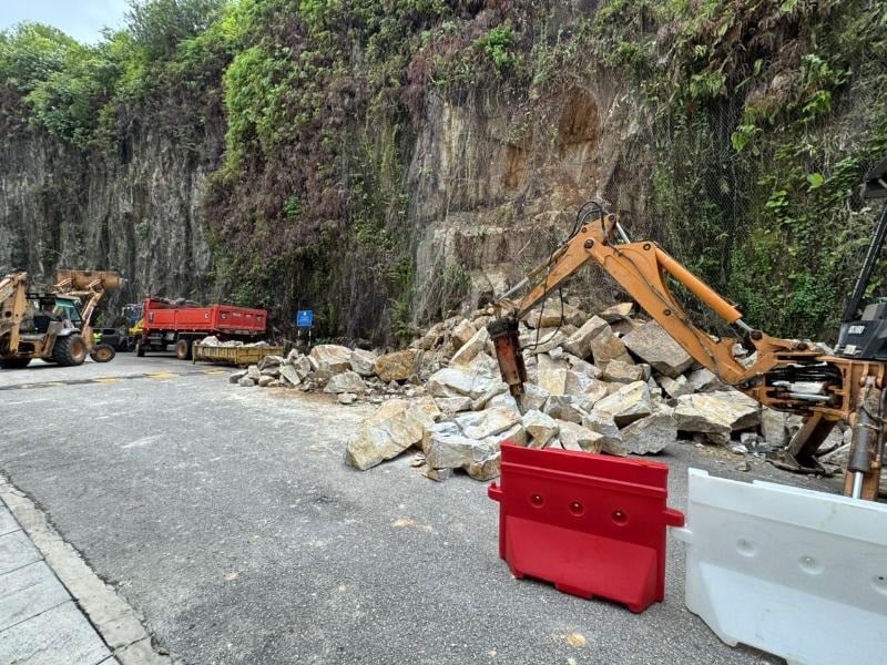 大都会/ME03头/跟进mutiara court 土崩