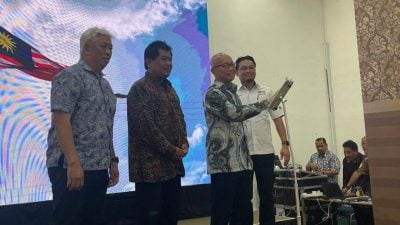 拟小贩管理强化策略计划   士拉央市会设展览交流会