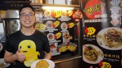 人气美食 | 来金山冬菇亭美食中心  宝贝龙炒饭 香气四溢