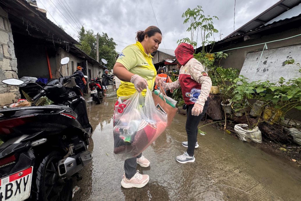 天下事)超强台“凤凰”来势汹汹 半径恐几乎覆盖整个菲律宾 