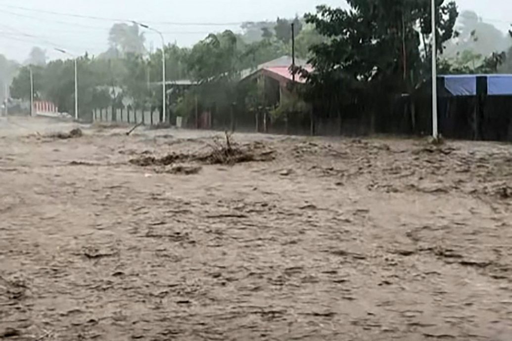 天下事)超强台“凤凰”来势汹汹 半径恐几乎覆盖整个菲律宾 