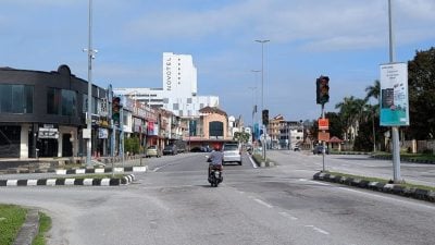 太平都拜诊所前交通灯失灵 公众吁当局抢修以策安全