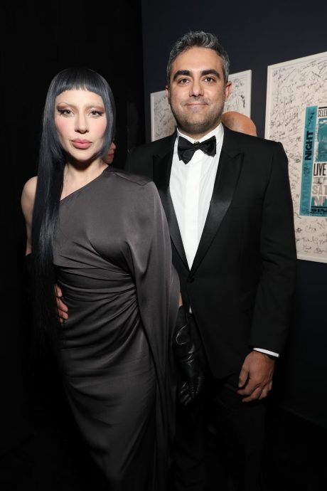 女神卡卡数度精神崩溃入院治疗 被未婚夫救赎想当妈了