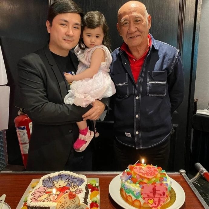 姜大卫晒400岁合照 李家鼎激瘦现身惹关注