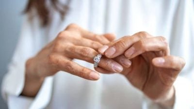 学历与经济差距影响婚姻？ 男子称妻子高升后“看不起他”