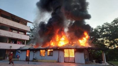 学校体育器材储藏室失火 幸未酿人命伤亡