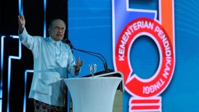 内阁将改组？ 安华：有建议可提呈