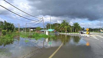 安顺曾吉容7英里水患  禁轻型交通工具通行