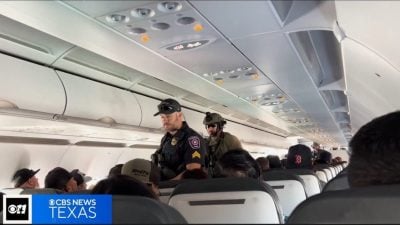 客机厕所现炸弹威胁纸条 乘客滞留停机坪度过惊心2小时