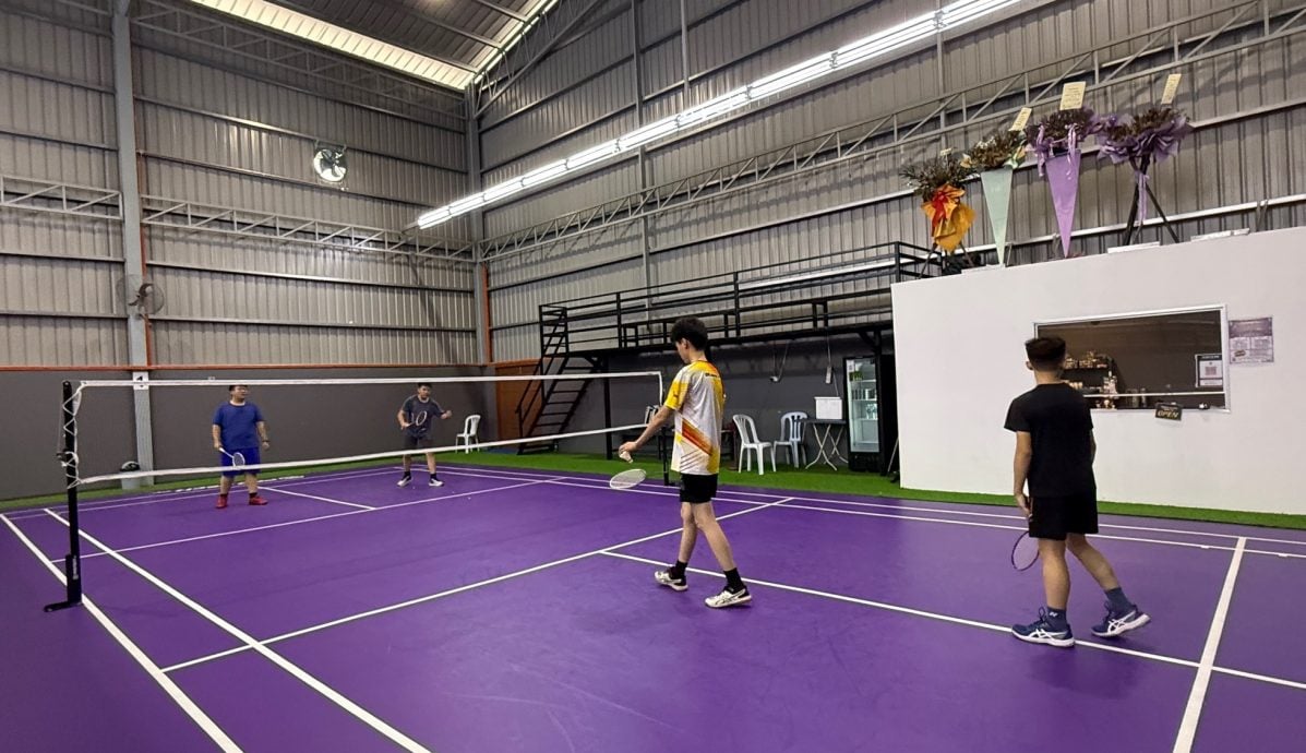 封面-大都会:雪州首个华人新村室内羽球馆落成/12图