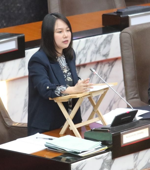 封面副文-大都会/雪州议会：泠峇柏岭英因汽车产业发展重生！／2图(待补1图)