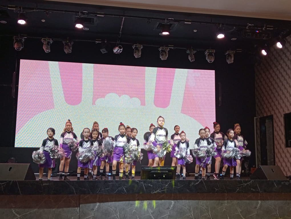 《爱我国光艺起来》筹款晚会 成功筹得44万5000