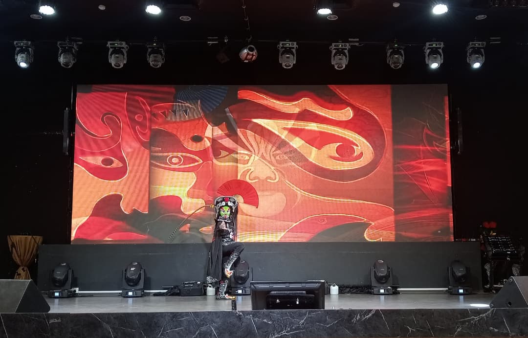 《爱我国光艺起来》筹款晚会 成功筹得44万5000