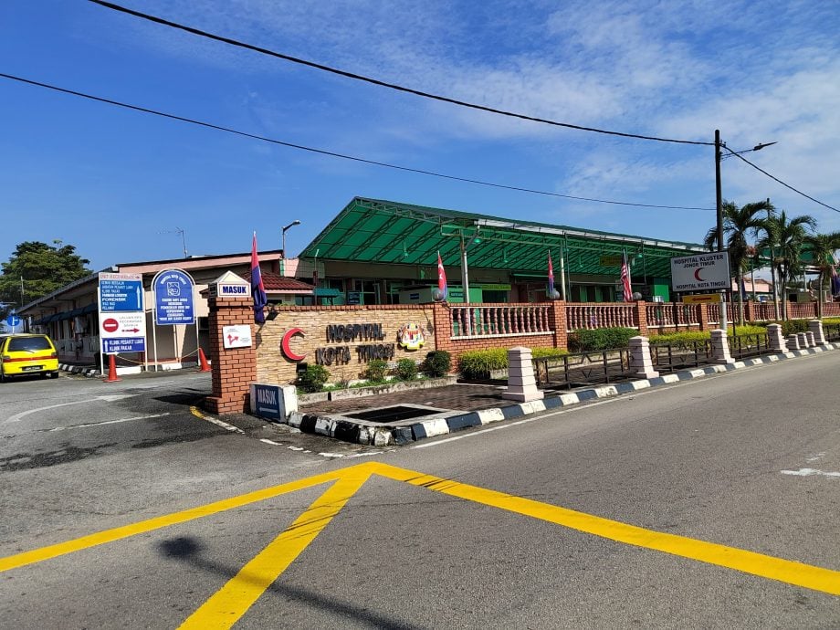 已签发 柔:封面副文:州议会文三:林添顺: 哥打丁宜政府医院进行提升工程,年尾完工