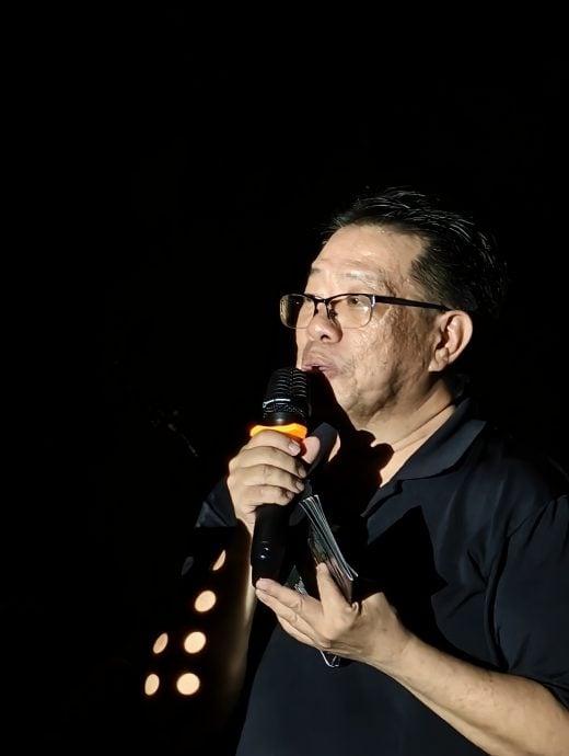 已签发 柔：新闻：月光下草坪旁  音桥璀璨闭幕