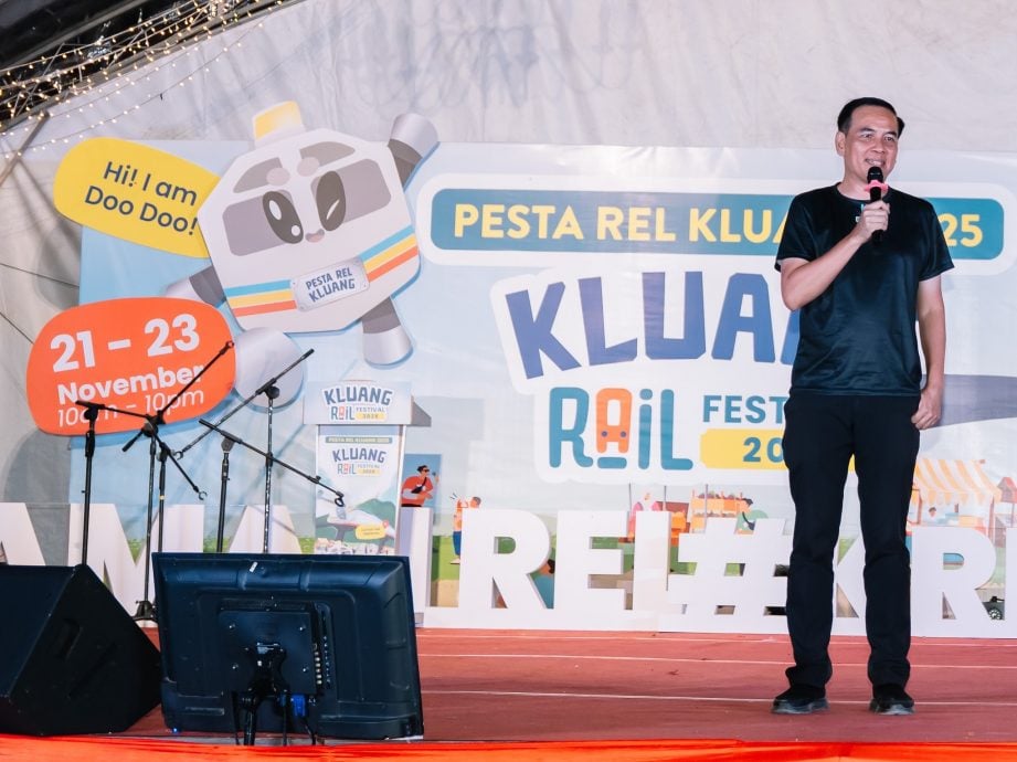 已签发 柔:版头之一:居銮铁道节热闹闭幕 周忠信:展现公共空间转型潜力