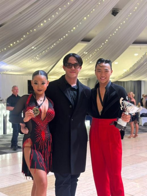 **已签发**柔:封面: 特稿〡北京滑铁卢英格兰称冠 大马双子星征服国标舞界奥斯卡