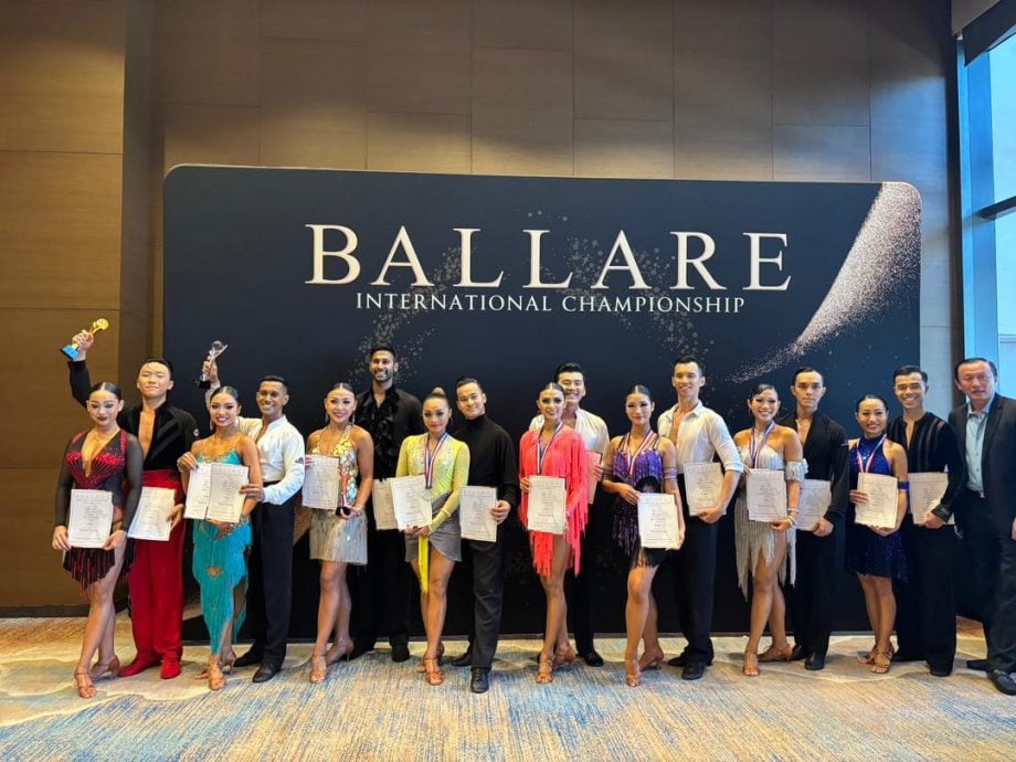 **已签发**柔:封面: 特稿〡北京滑铁卢英格兰称冠 大马双子星征服国标舞界奥斯卡