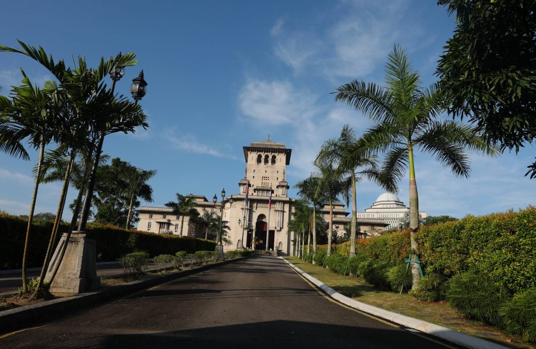 **已签发**柔:封面:33座建筑包括柔佛古庙 新山市厅拟宪报为“遗产建筑”