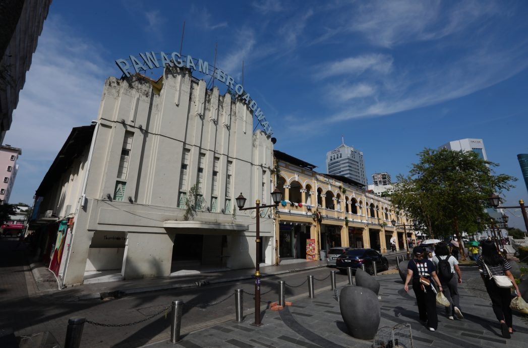 **已签发**柔:封面:33座建筑包括柔佛古庙 新山市厅拟宪报为“遗产建筑”