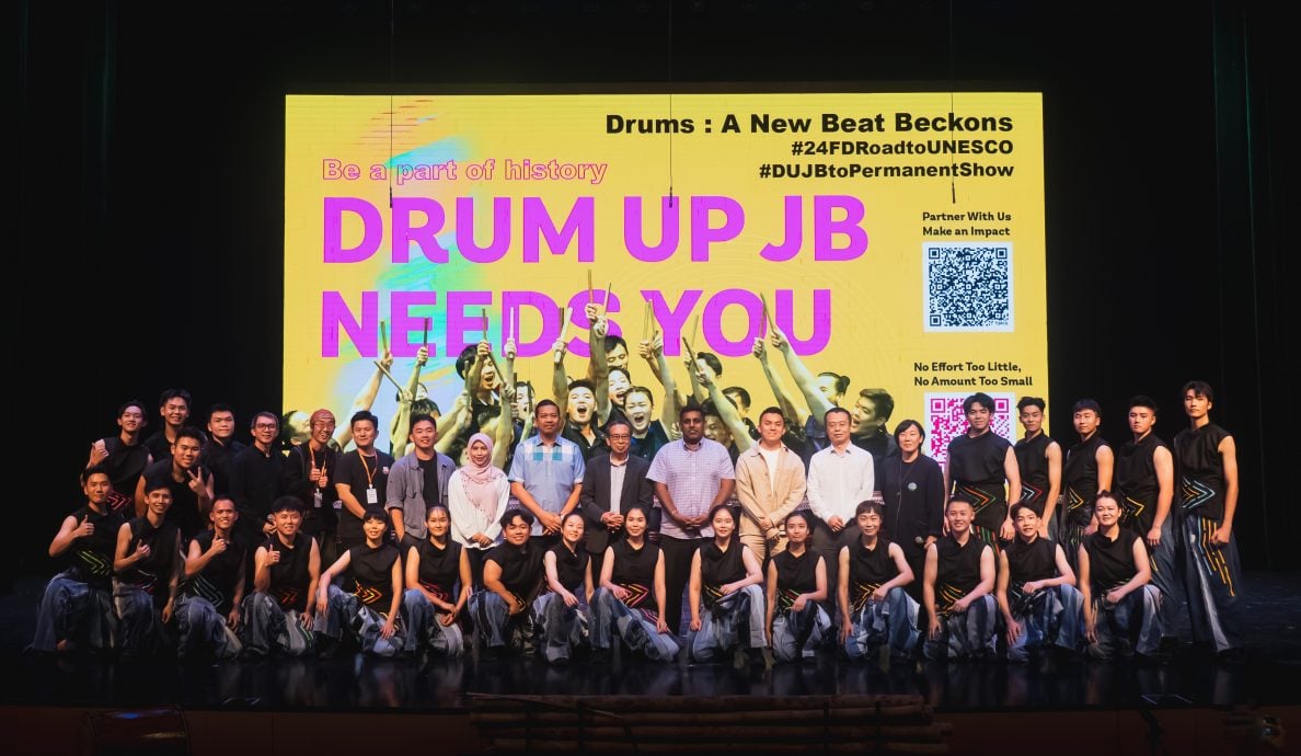 **已签发**柔：封面：鼓动新山3.0《鼓籍》今年第二弹  邀民众以掌声守护鼓声迈向世遗