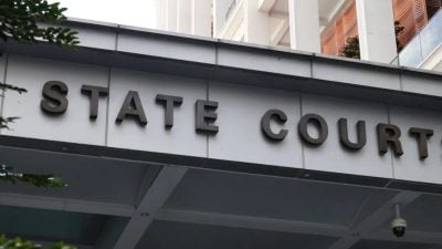 合成妻子裸照放上网还吸毒   狮城男子监8年打6鞭