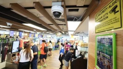 狮城超市人脸监控揪2惯犯  与另8涉偷窃者被控